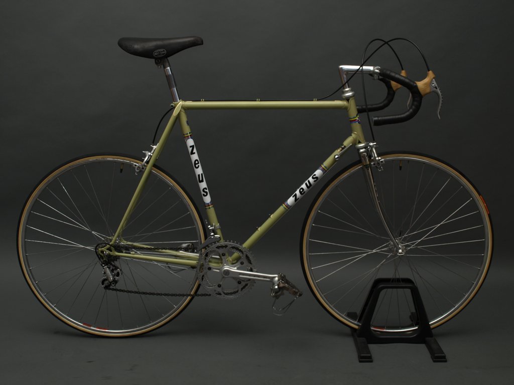 Category Zeus velociao