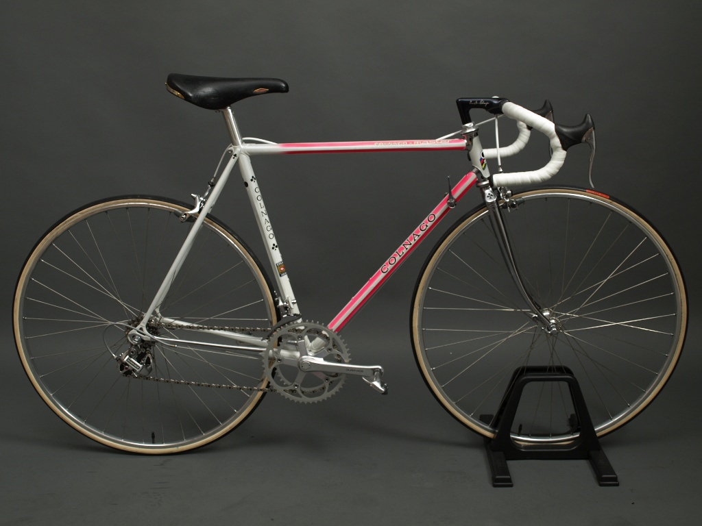 Late 80s Colnago Master Piu equipped with a Shimano Dura Ace 7 speed